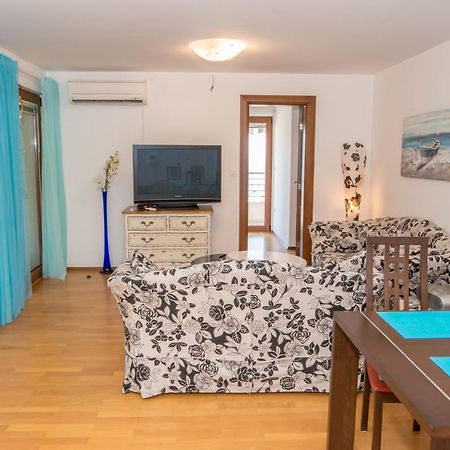 Apartment Elena Petrovac ภายนอก รูปภาพ