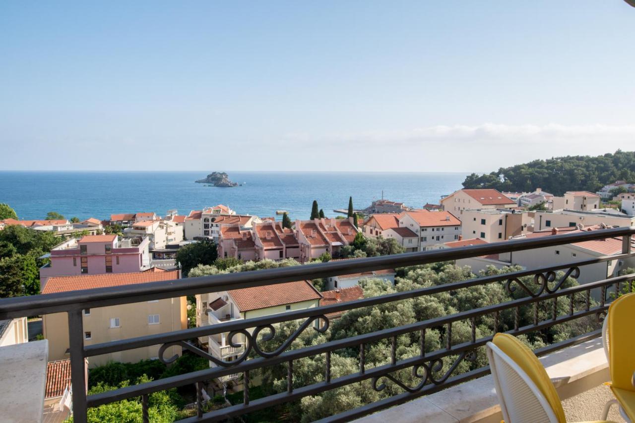 Apartment Elena Petrovac ภายนอก รูปภาพ