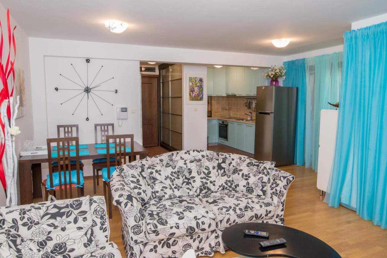 Apartment Elena Petrovac ภายนอก รูปภาพ